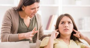5 Cara Tepat Mendidik Anak yang Keras Kepala, Hadapi dengan Tenang!