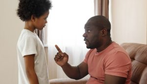 5 Cara Membekali Anak untuk Sadar Bahaya Pelecehan Seksual